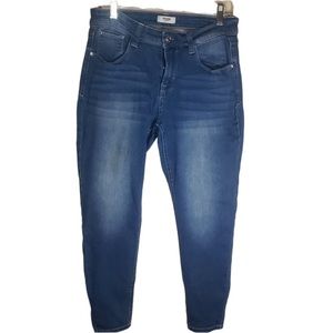 Kensie Women’s Skinny Leg Jeans Size 8/29